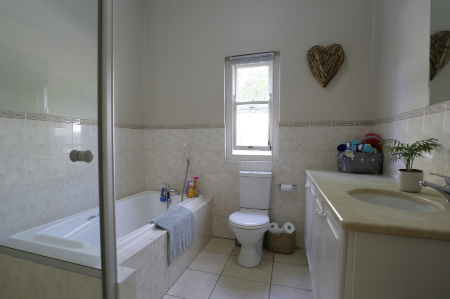 4 Bedroom Property for Sale in Constantia Western Cape